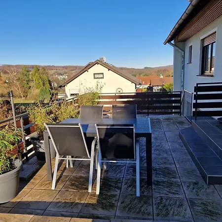 Apartment Panoramablick Eitelborn